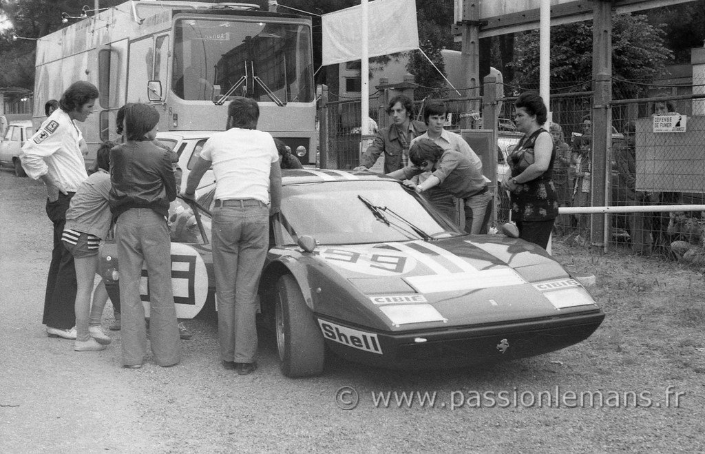 Ferrari 365 GT4 N°99