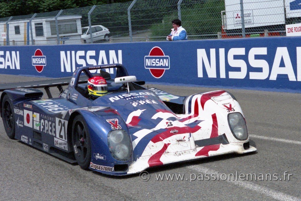 Nissan N°21
