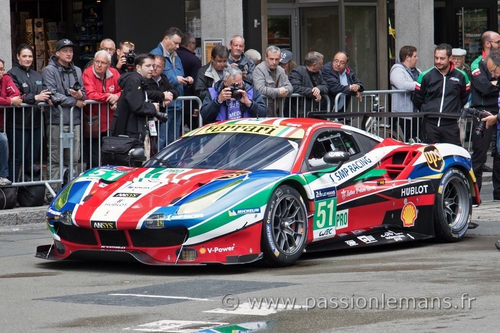 ferrari 488 le mans