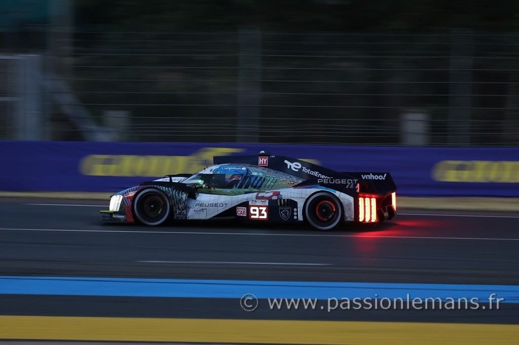 Peugeot 9X8 N°93 le mans 2023